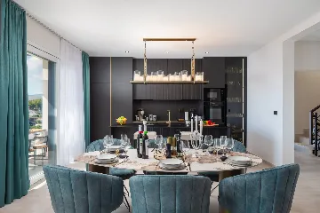 Contemporary Villa with Pool in Okrug Gornji