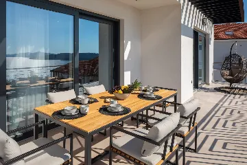 Contemporary Villa with Pool in Okrug Gornji