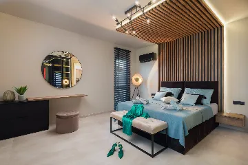 Contemporary Villa with Pool in Okrug Gornji