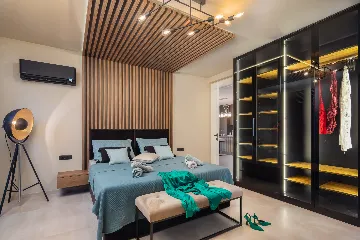 Contemporary Villa with Pool in Okrug Gornji