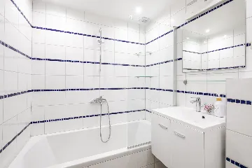 Spacious Hillside Villa with Pool in Potomje