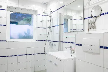 Spacious Hillside Villa with Pool in Potomje