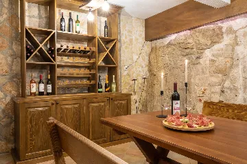 Spacious Hillside Villa with Pool in Potomje