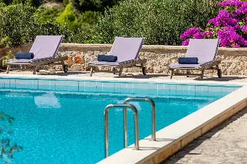 Spacious Hillside Villa with Pool in Potomje