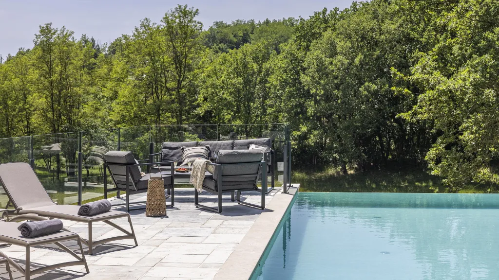 Modern Villa with Infinity Pool in Pazin
