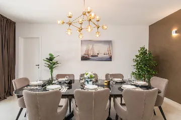 Modern Villa with Pool and Jacuzzi in Sevid