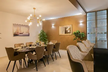 Modern Villa with Pool and Jacuzzi in Sevid