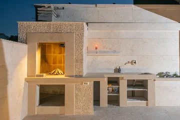 Modern Villa with Pool and Jacuzzi in Sevid