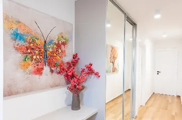 Modern Villa with Pool and Jacuzzi in Sevid