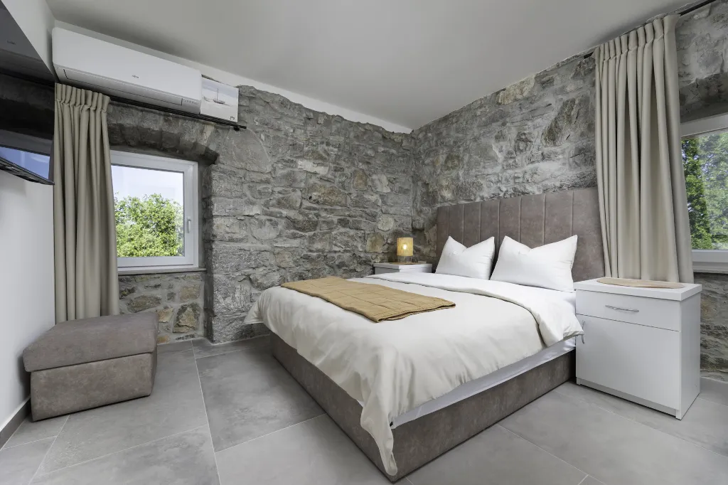 Contemporary 3-Bedroom Villa with Pool in Krk
