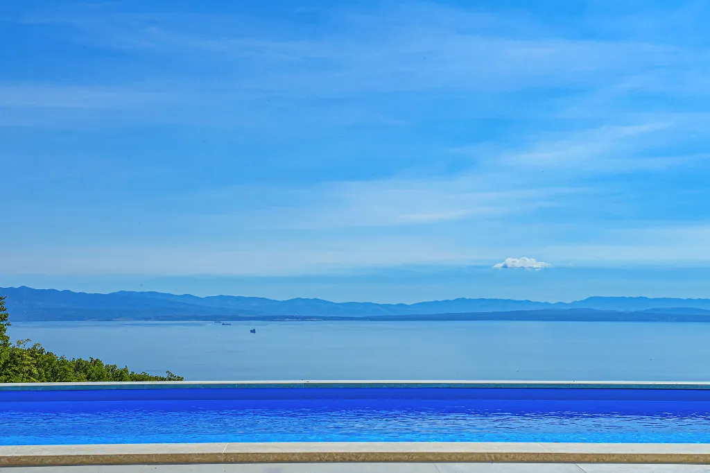 Panoramic Sea View Villa with Pool in Opatija