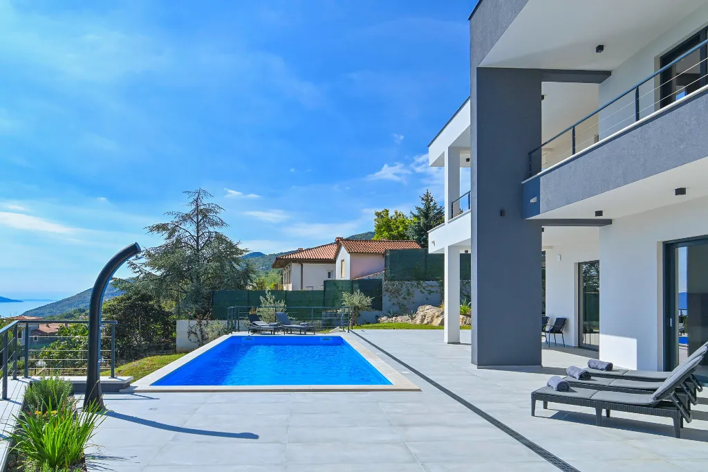 Panoramic Sea View Villa with Pool in Opatija