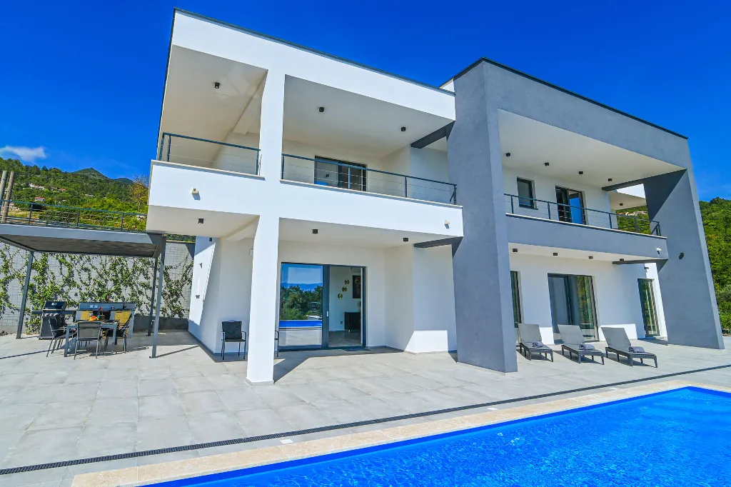 Panoramic Sea View Villa with Pool in Opatija