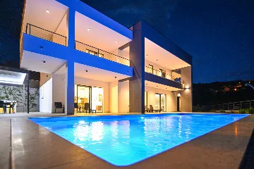 Panoramic Sea View Villa with Pool in Opatija