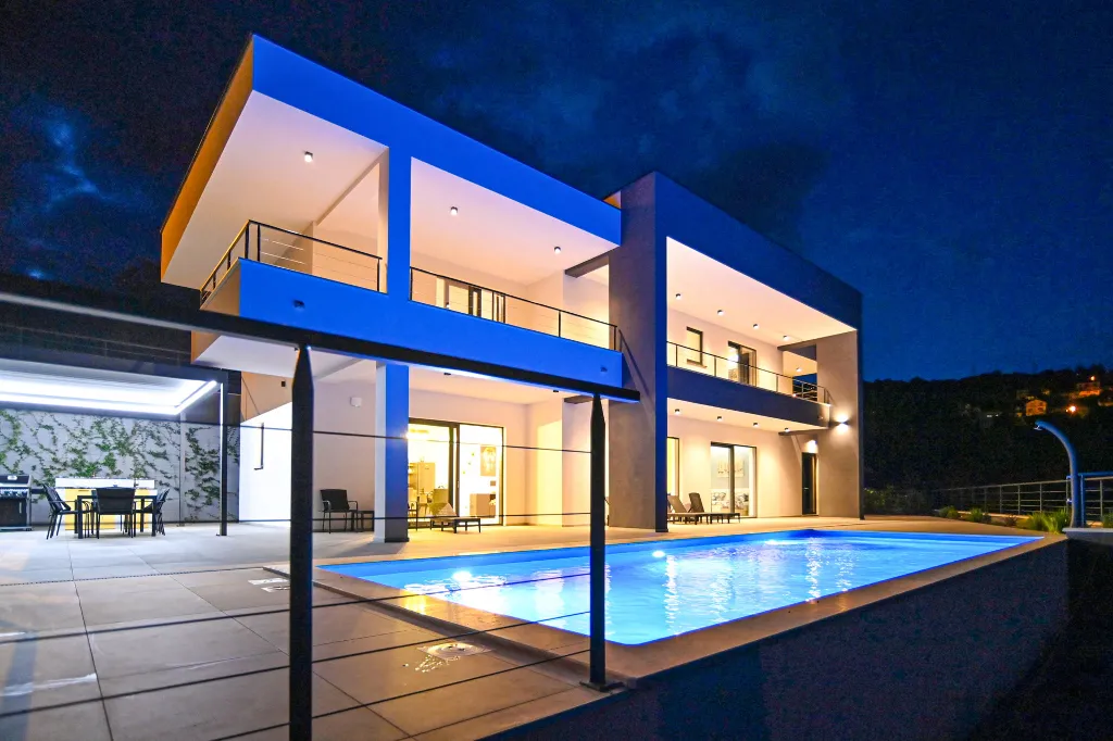Panoramic Sea View Villa with Pool in Opatija