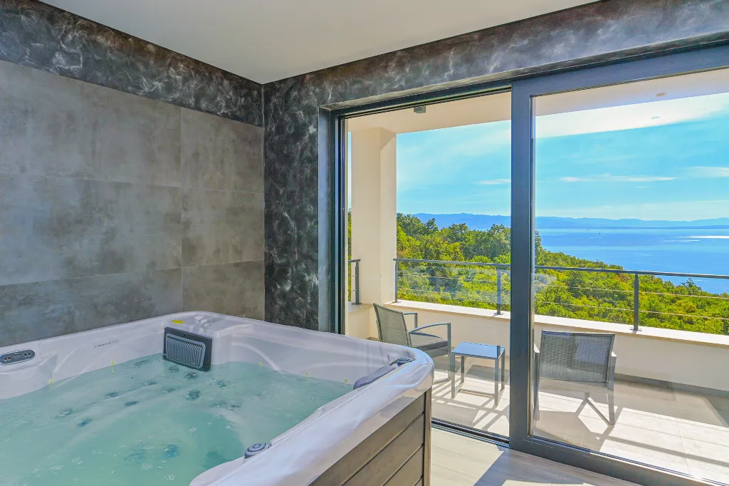 Panoramic Sea View Villa with Pool in Opatija