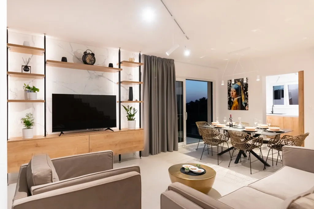 Modern Villa with Pool in Vela Luka