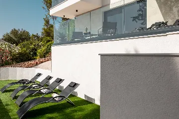 Modern Villa with Pool in Vela Luka