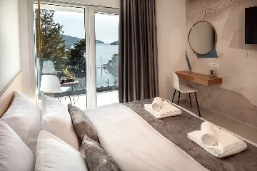 Modern Villa with Pool in Vela Luka