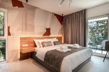 Modern Villa with Pool in Vela Luka