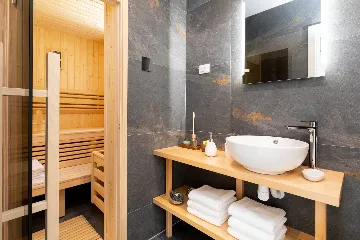 Modern Villa with Pool in Vela Luka