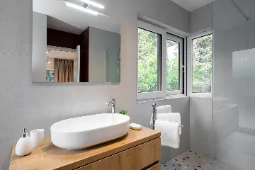 Modern Villa with Pool in Vela Luka