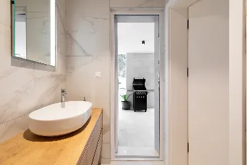 Modern Villa with Pool in Vela Luka