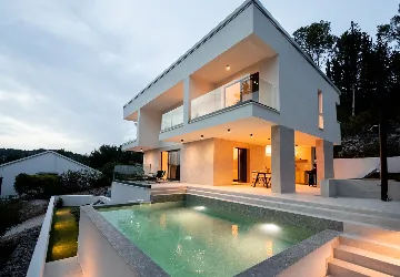 Modern Villa with Pool in Vela Luka