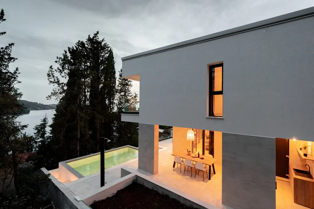 Modern Villa with Pool in Vela Luka