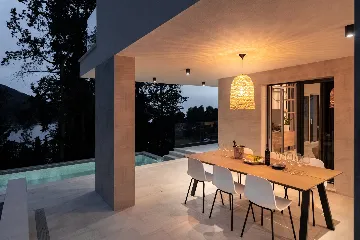 Modern Villa with Pool in Vela Luka
