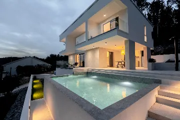 Modern Villa with Pool in Vela Luka