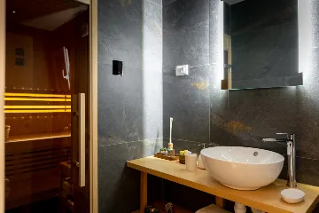 Modern Villa with Pool in Vela Luka