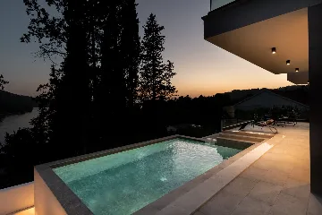 Modern Villa with Pool in Vela Luka