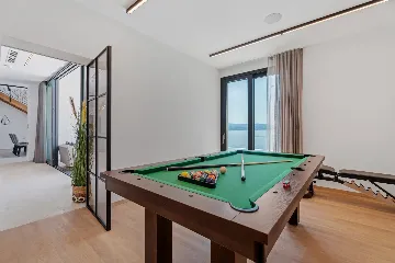 Beachfront Villa with Pool and Sea Views, Omiš