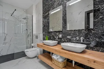 Beachfront Villa with Pool and Sea Views, Omiš