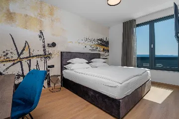 Beachfront Villa with Pool and Sea Views, Omiš