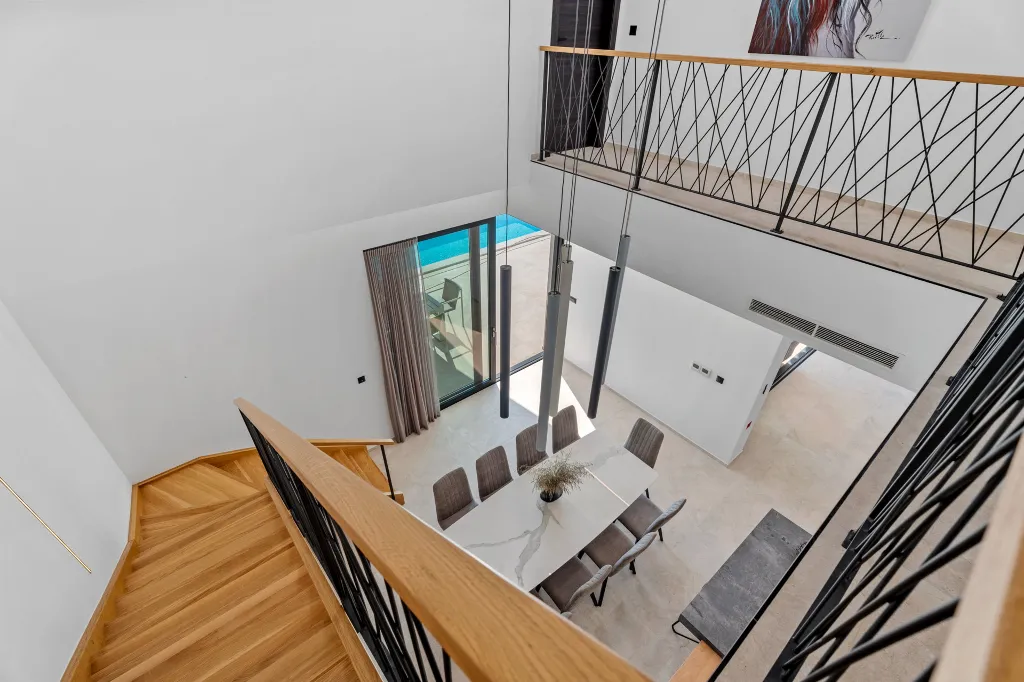 Beachfront Villa with Pool and Sea Views, Omiš
