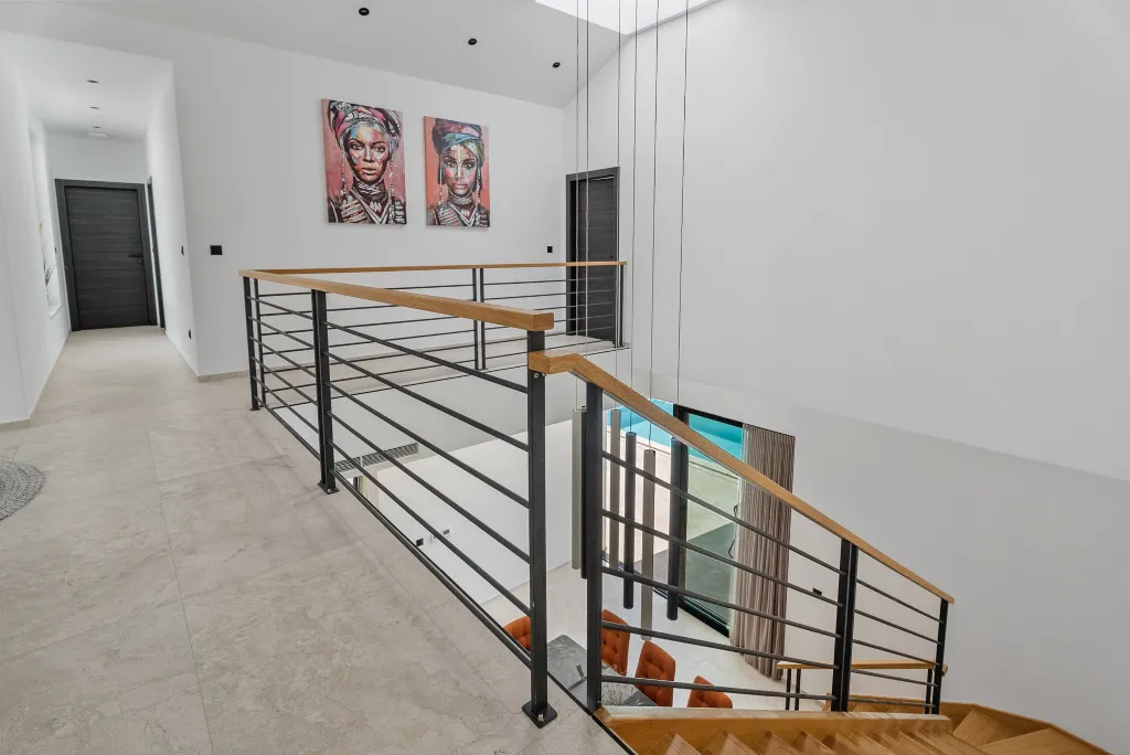 Seaside Family Villa with Pool in Omiš