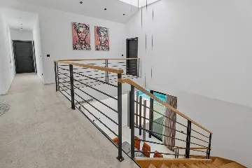 Seaside Family Villa with Pool in Omiš