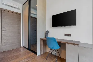 Seaside Family Villa with Pool in Omiš