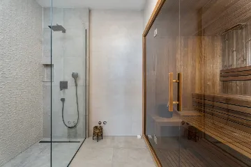 Seaside Family Villa with Pool in Omiš