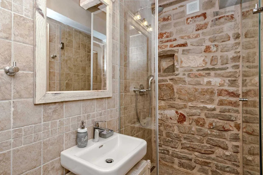 Private Island Villa with Pool near Stari Grad