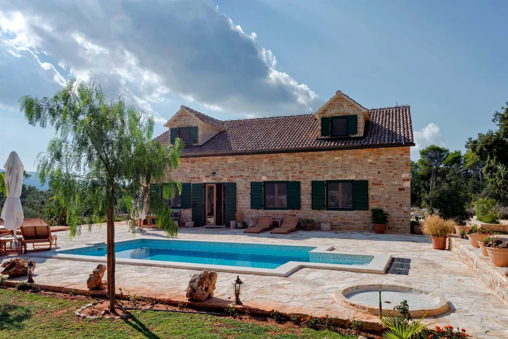 Private Island Villa with Pool near Stari Grad