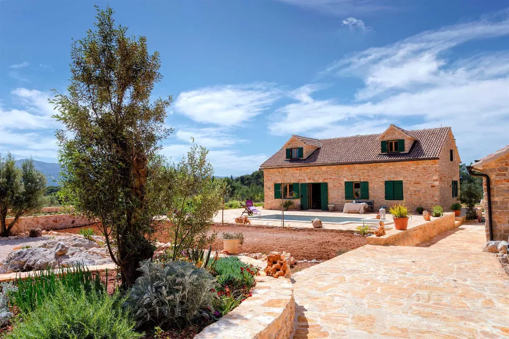 Private Island Villa with Pool near Stari Grad