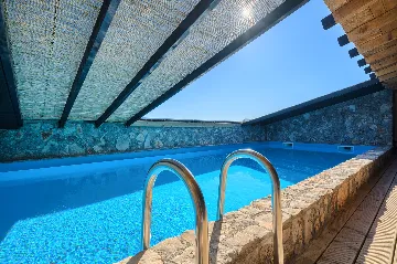 Contemporary 6-Bedroom Villa with Heated Pool, Murter