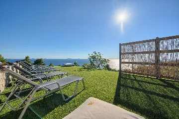 Contemporary 6-Bedroom Villa with Heated Pool, Murter