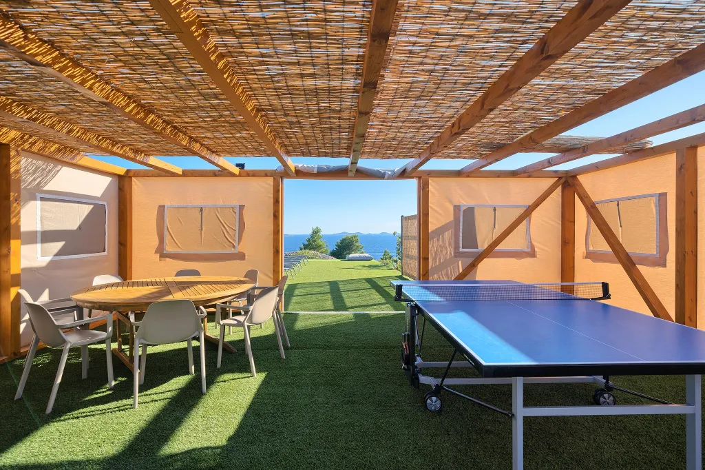 Contemporary 6-Bedroom Villa with Heated Pool, Murter