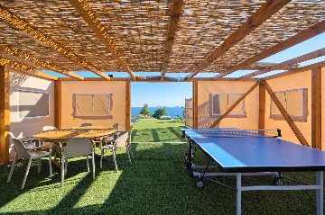 Contemporary 6-Bedroom Villa with Heated Pool, Murter