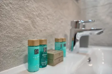 Contemporary 6-Bedroom Villa with Heated Pool, Murter