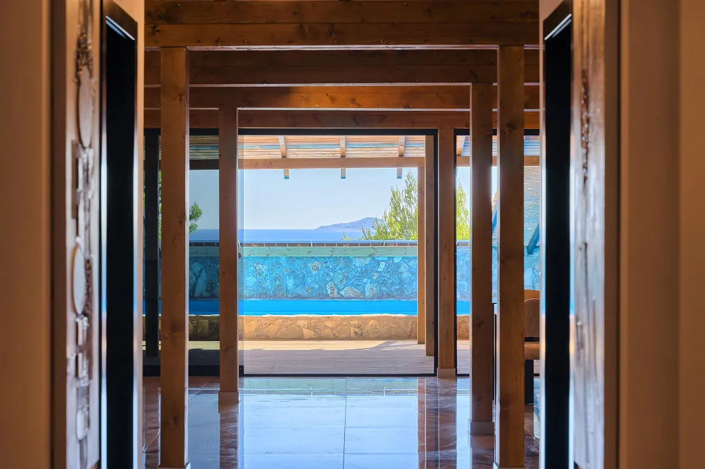 Contemporary 6-Bedroom Villa with Heated Pool, Murter